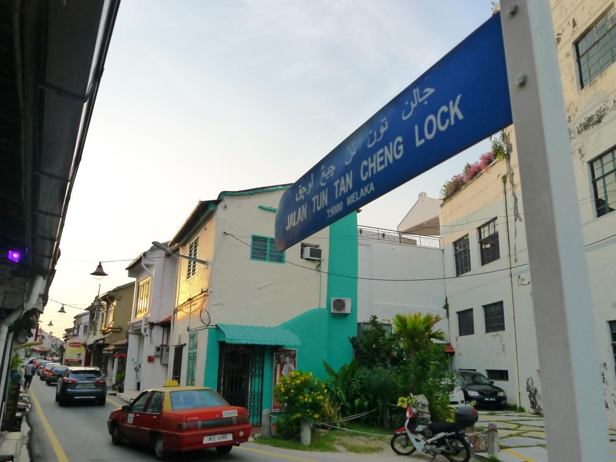 Heeren Inn Melaka Exterior foto