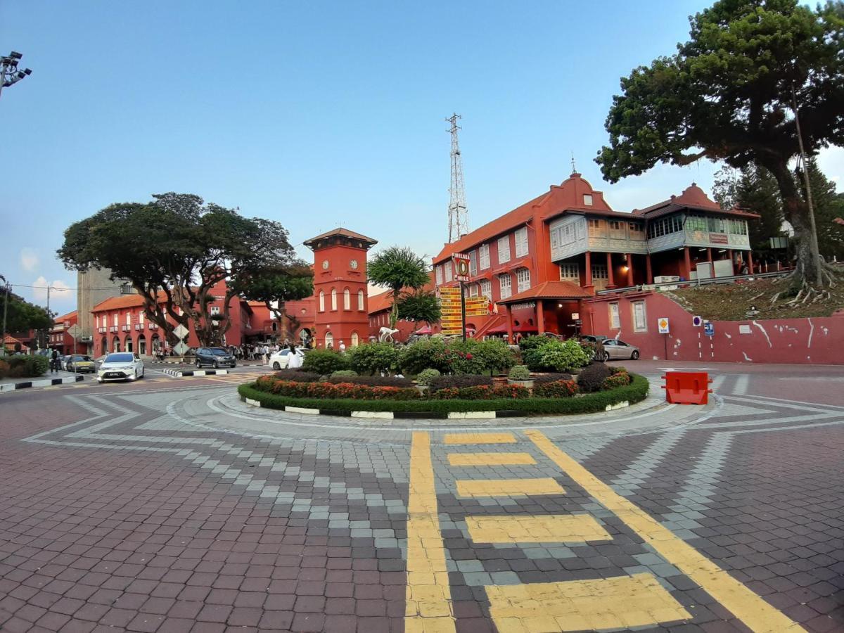 Heeren Inn Melaka Exterior foto