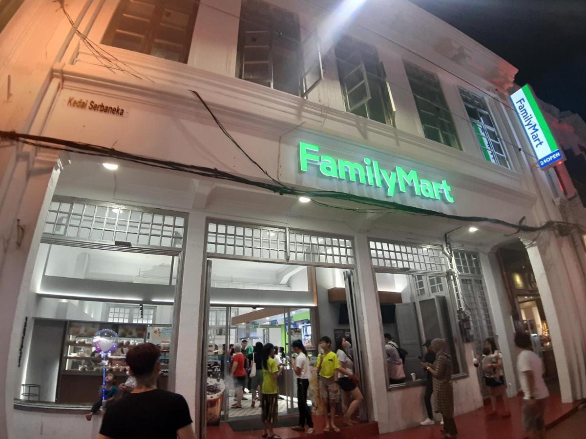 Heeren Inn Melaka Exterior foto